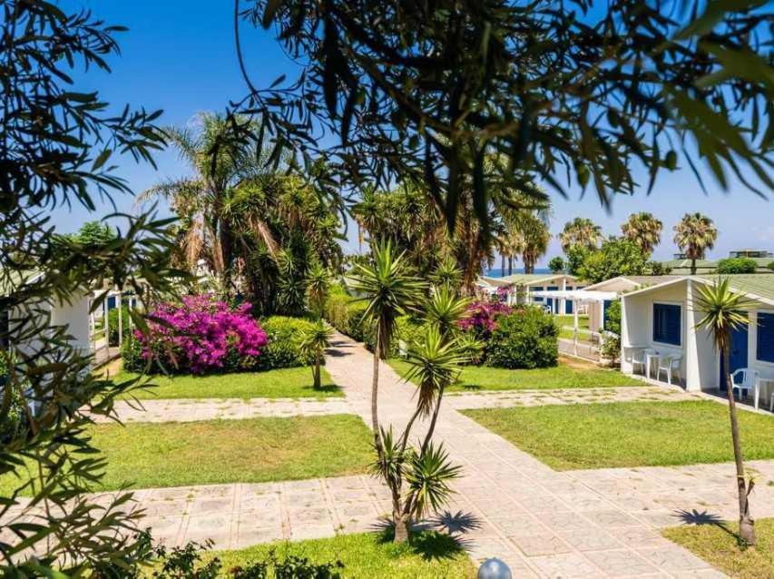 Fruit Village Mortelle Le Dune Beach Resort Exterior foto